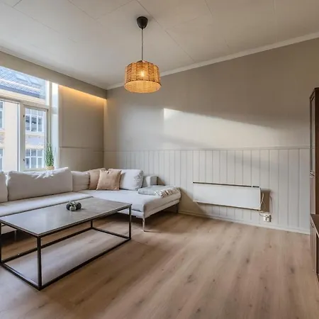 Apartment Sentral Jugendleilighet *