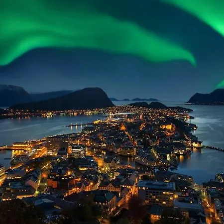 Sentral Jugendleilighet * Ålesund